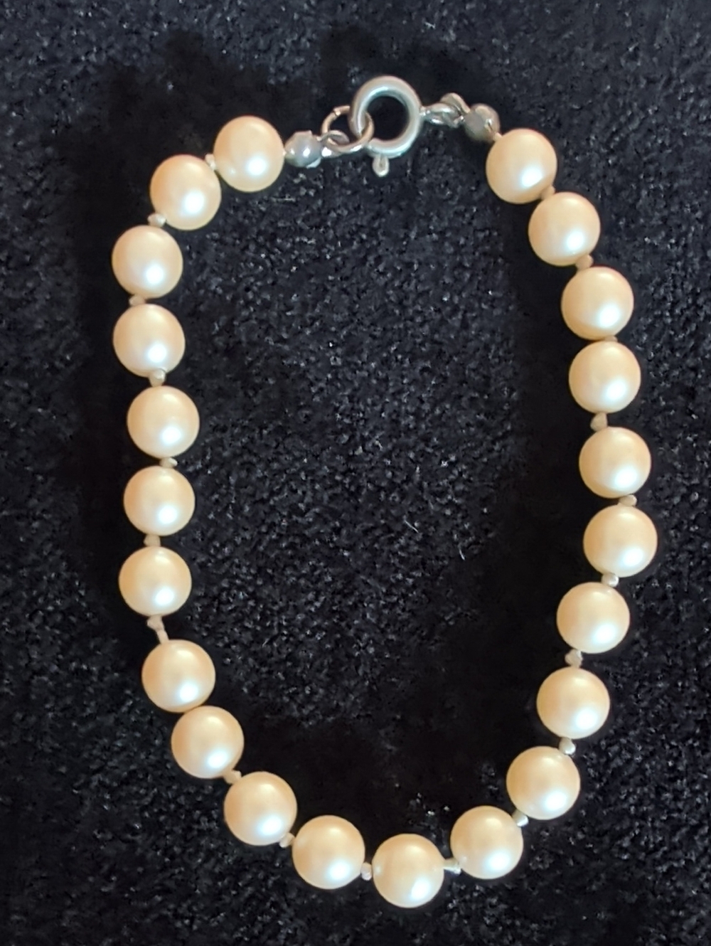 Classic Ivory Pearly Beaded Bracelet
